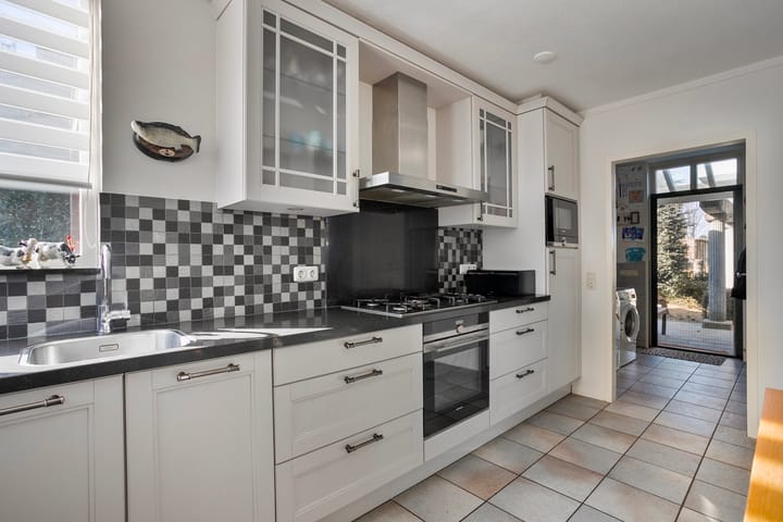 Foto 22 van Dr. Lemmenstraat 15