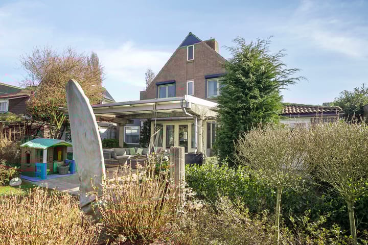 Foto 46 van Dr. Lemmenstraat 15