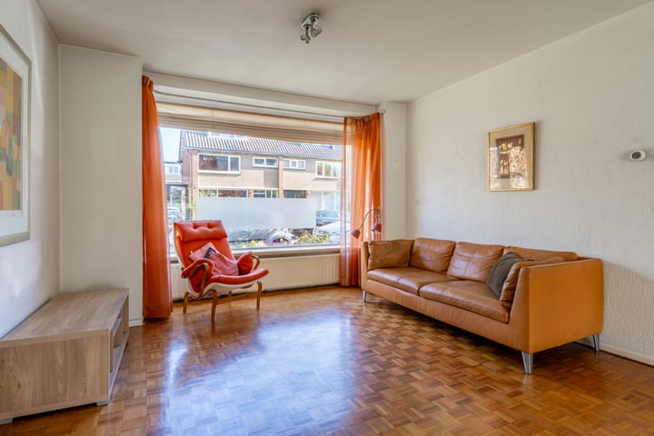 Photo 13 of Kon Wilhelminastraat 17