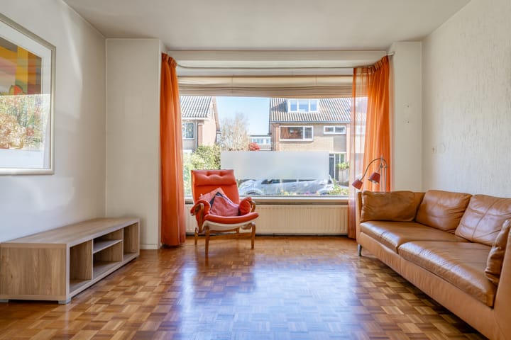 Photo 14 of Kon Wilhelminastraat 17