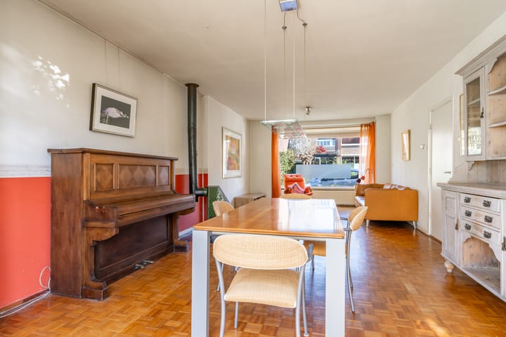 Photo 15 of Kon Wilhelminastraat 17