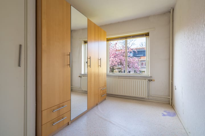 Photo 21 of Kon Wilhelminastraat 17