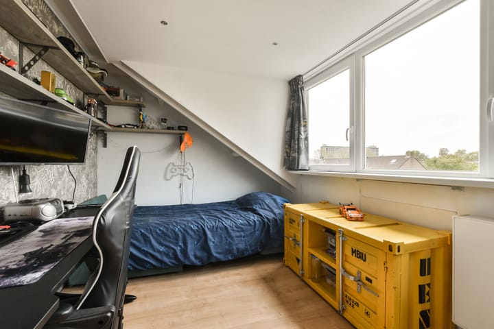 Foto 11 van Bazuinstraat 61