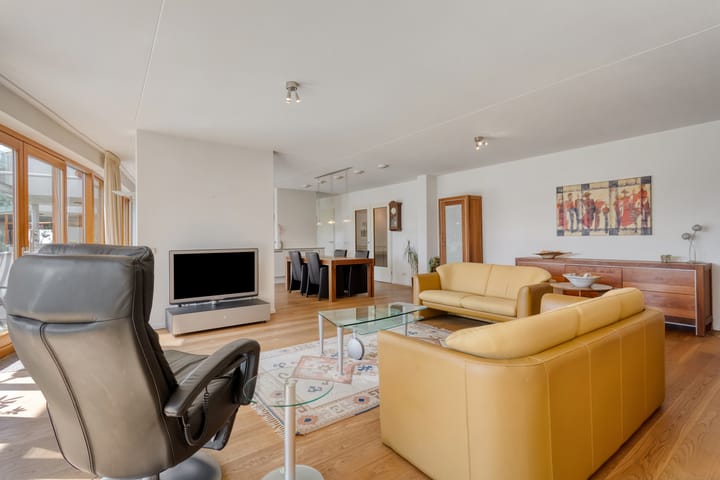 Foto 7 van Nieuwstraat 10-03