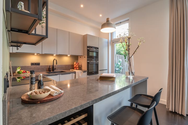 Foto 14 van Valeriusstraat 122-H