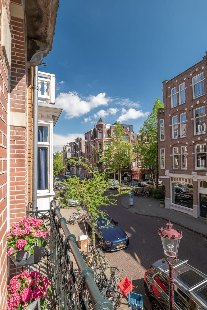 Foto 41 van Valeriusstraat 122-H