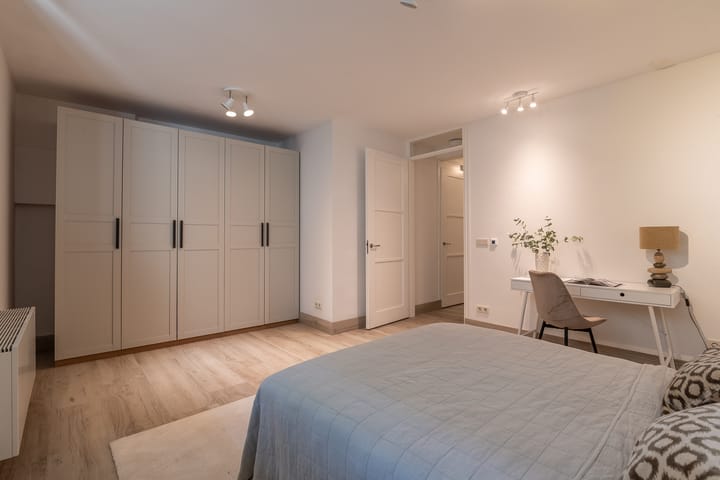 Foto 61 van Valeriusstraat 122-H