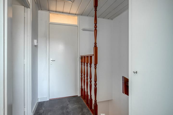 Photo 13 of Margrietstraat 15