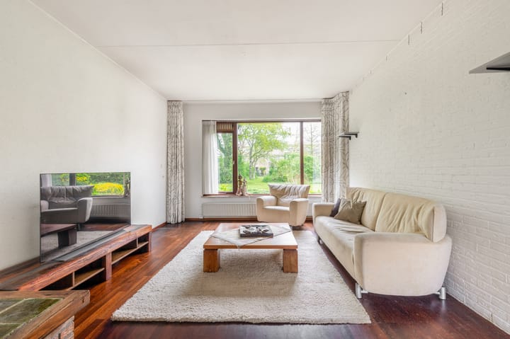 Foto 8 van Vleugeltjesbloem 16