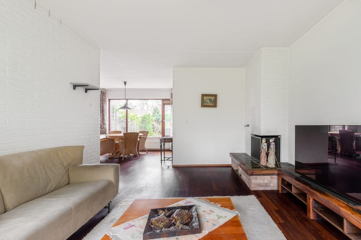 Foto 11 van Vleugeltjesbloem 16