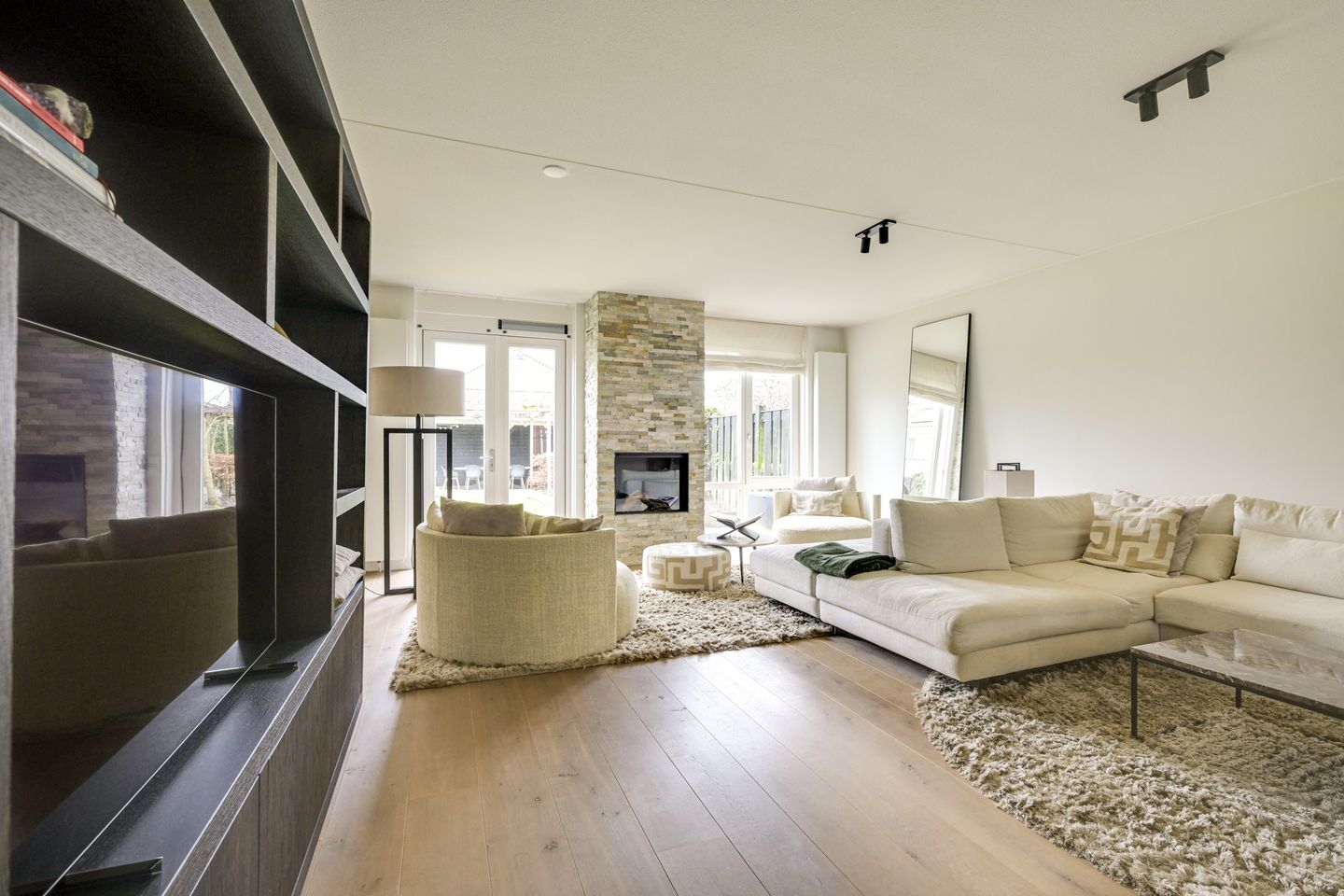 Foto 10 van Flavius 5