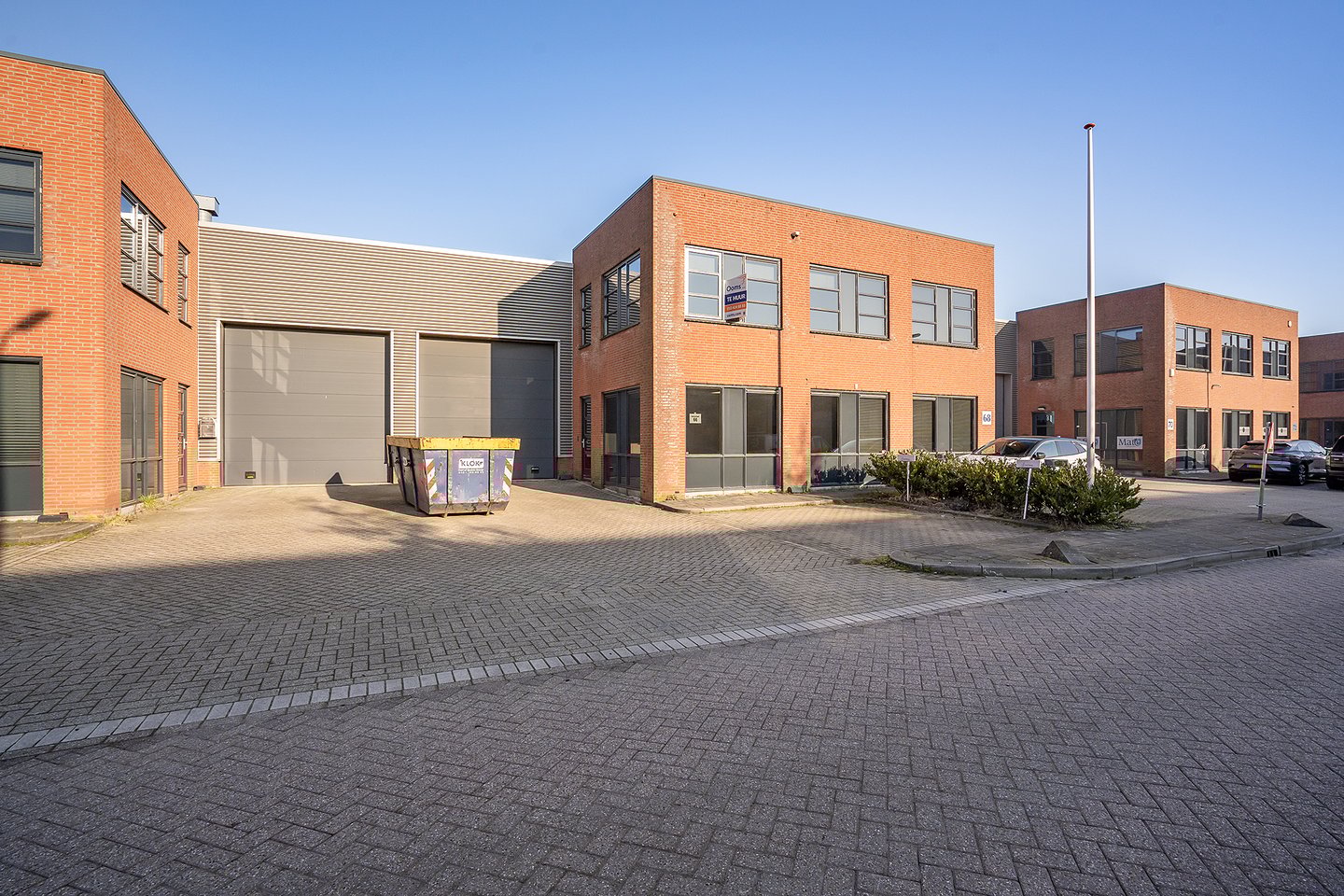 View photo 1 of Pesetastraat 66