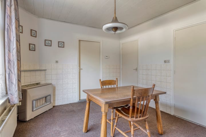 Foto 16 van Zundertseweg 1