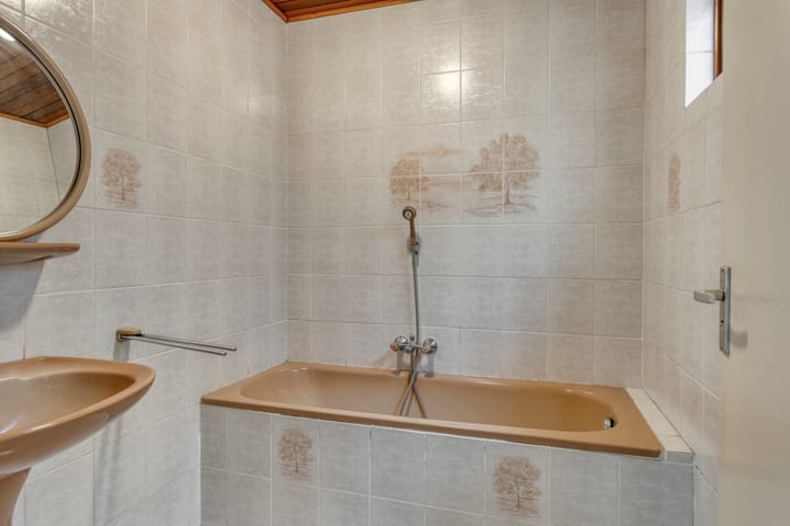 Foto 20 van Zundertseweg 1