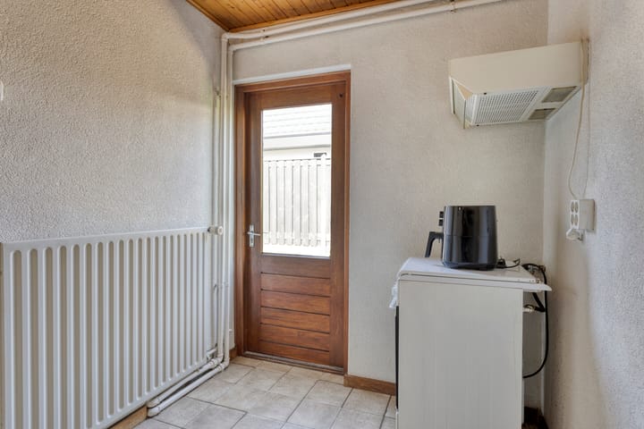 Foto 22 van Zundertseweg 1