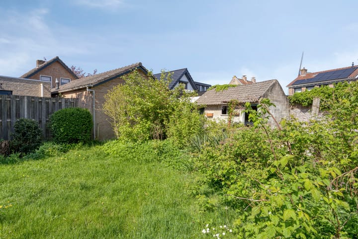 Foto 40 van Zundertseweg 1