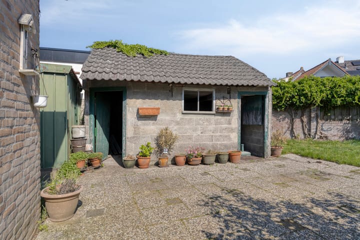 Foto 41 van Zundertseweg 1