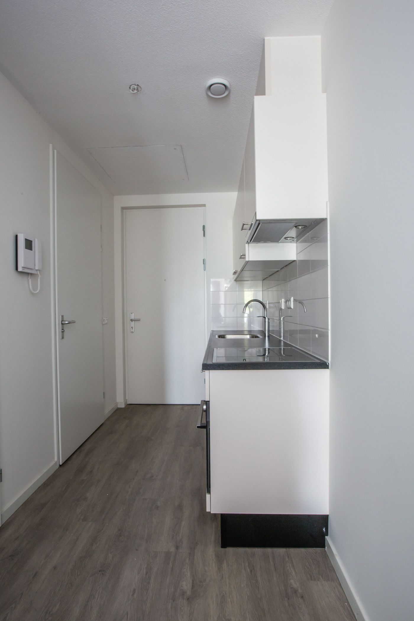 Foto 6 van Rogier van der Weydestraat 6-A12