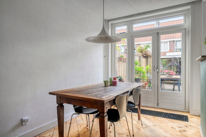 Foto 6 van De Ruijterstraat 14