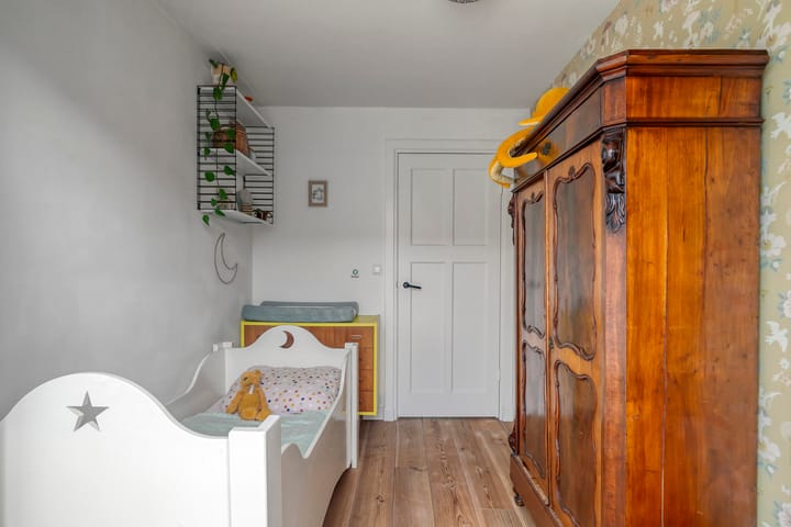 Foto 24 van De Ruijterstraat 14