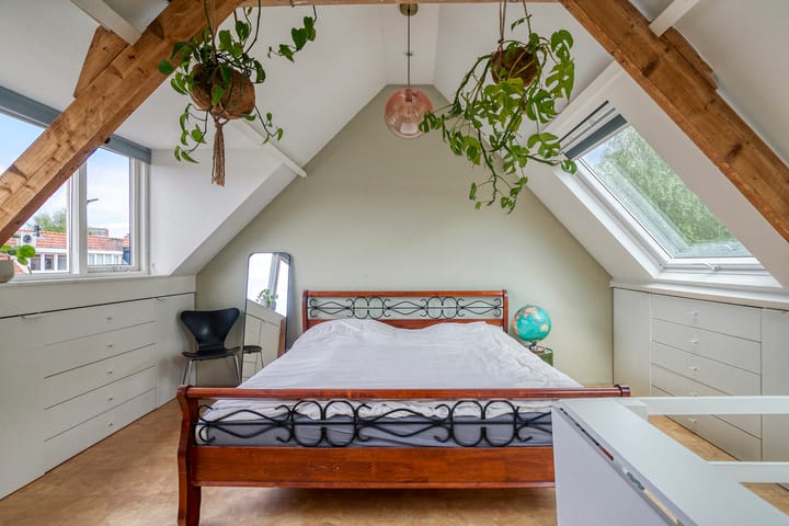 Foto 12 van De Ruijterstraat 14