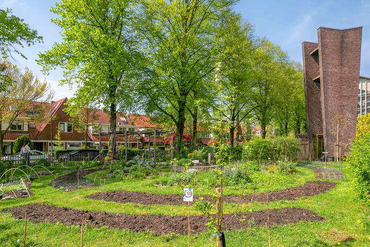 Foto 41 van De Ruijterstraat 14