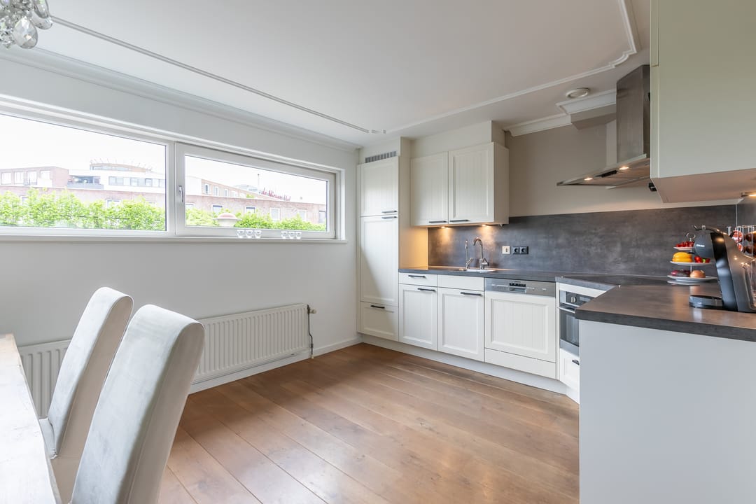 Foto 28 van Maanglans 30