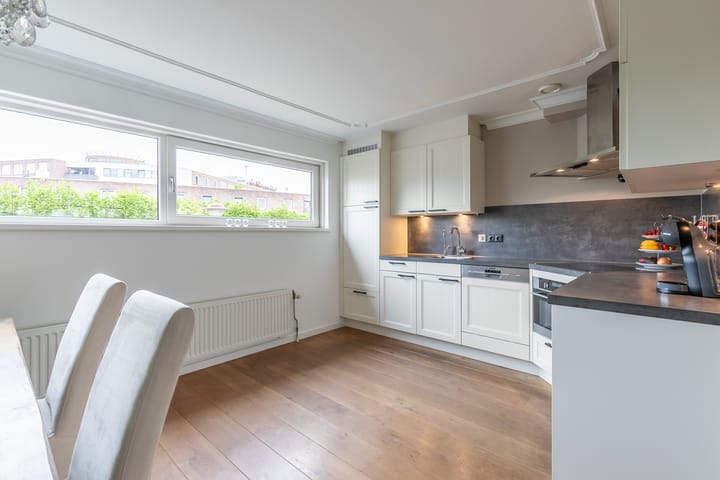 Foto 28 van Maanglans 30