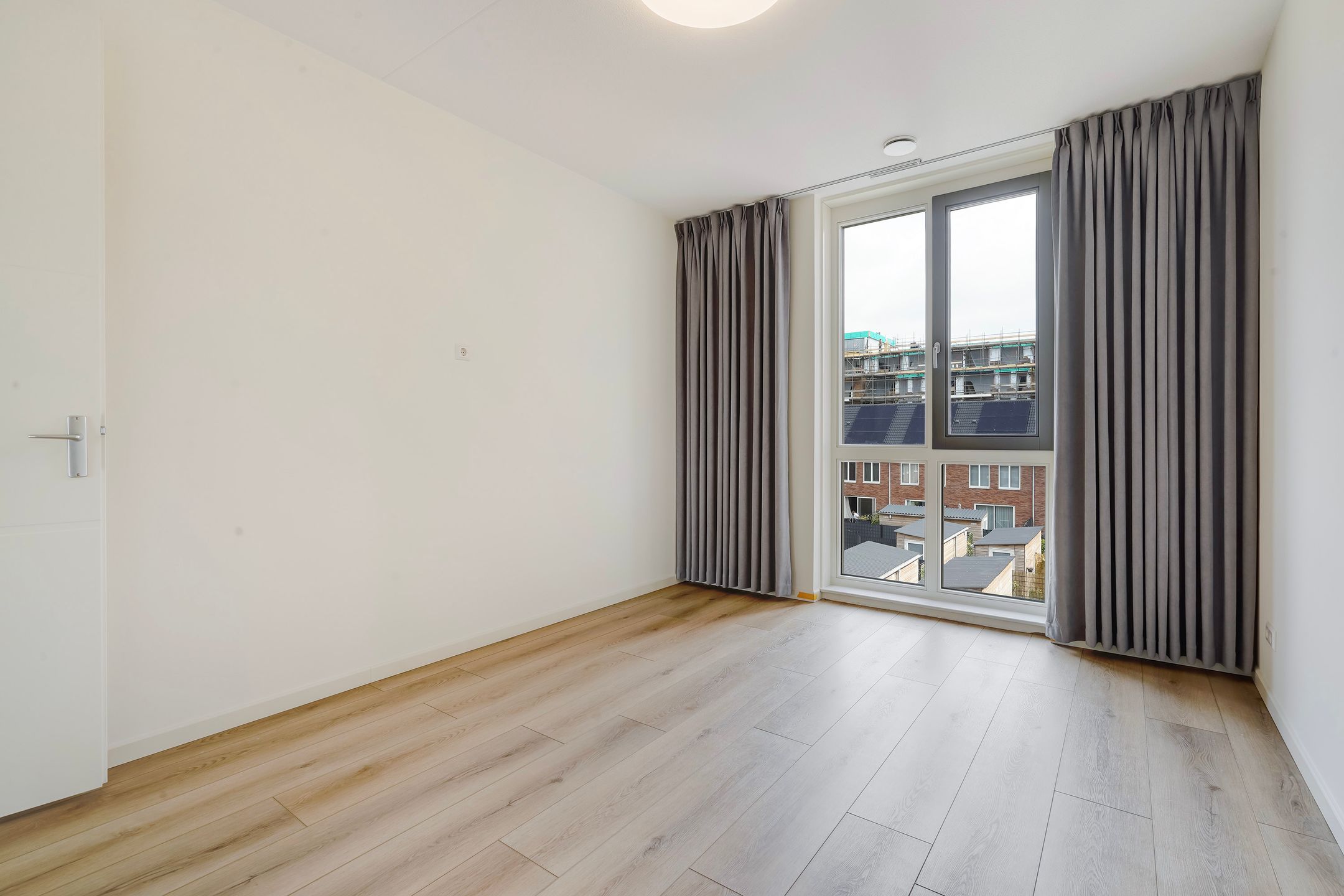 Foto 27 van Parelmoervlinderlaan 122