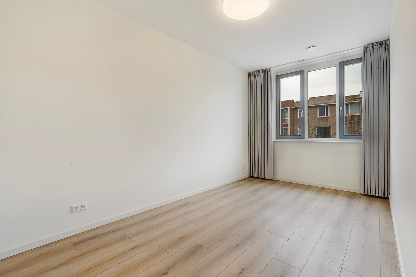 Foto 40 van Parelmoervlinderlaan 122