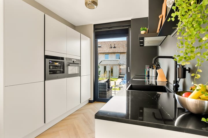 Foto 15 van Sterduinstraat 64