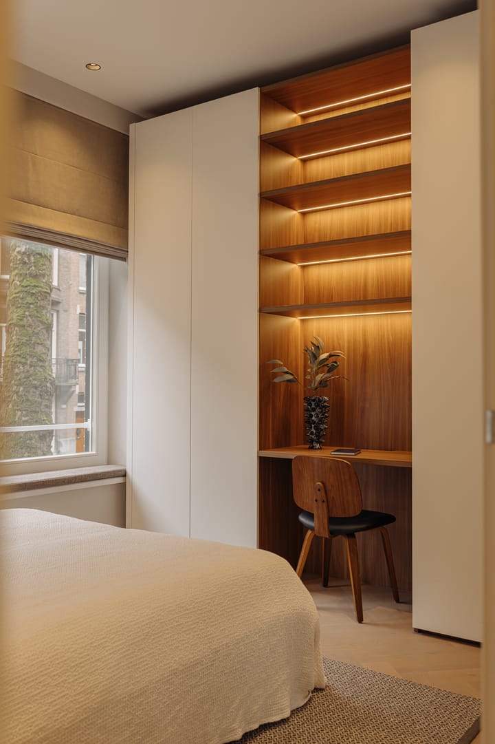 Photo 10 of Lomanstraat 71-B