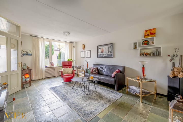 Foto 2 van Donkesven 5