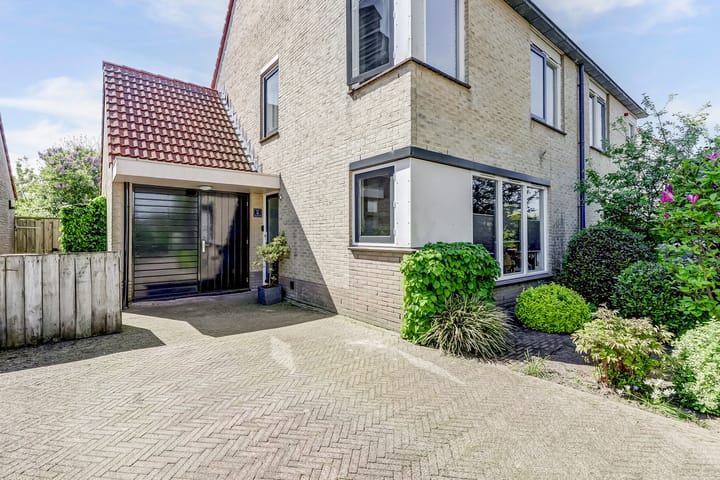 Foto 3 van Meidoorn 35