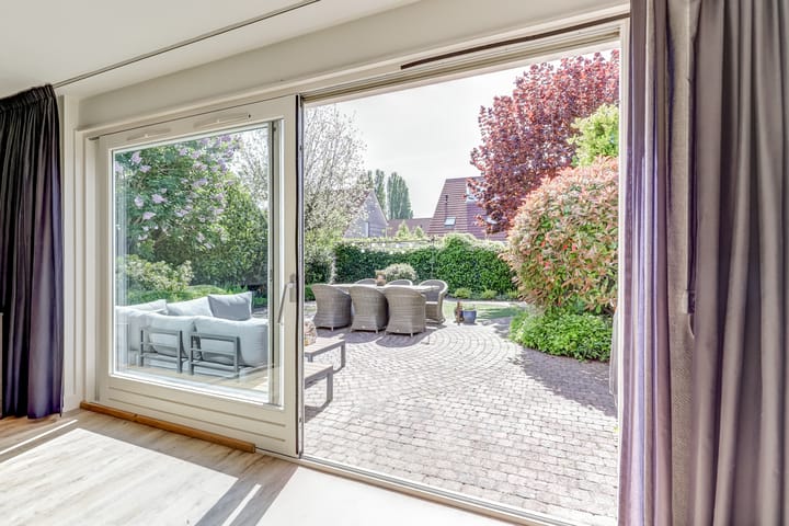 Foto 6 van Meidoorn 35