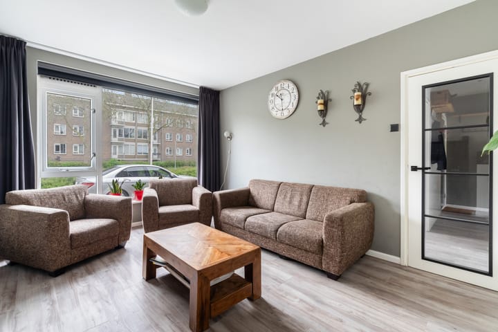 Photo 4 of Witte de Withstraat 11