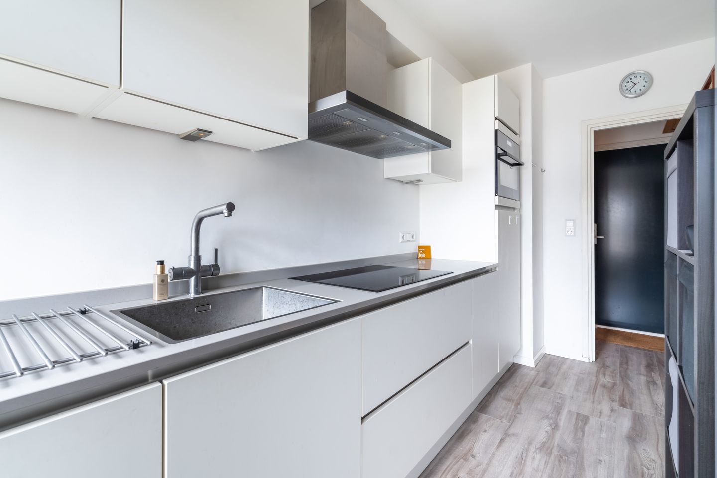 Foto 10 van Witte de Withstraat 11