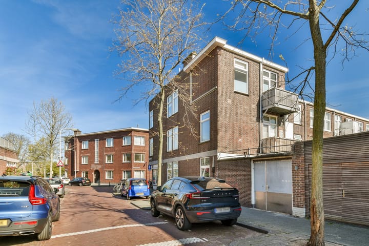 Foto 6 van Rhododendronstraat 140