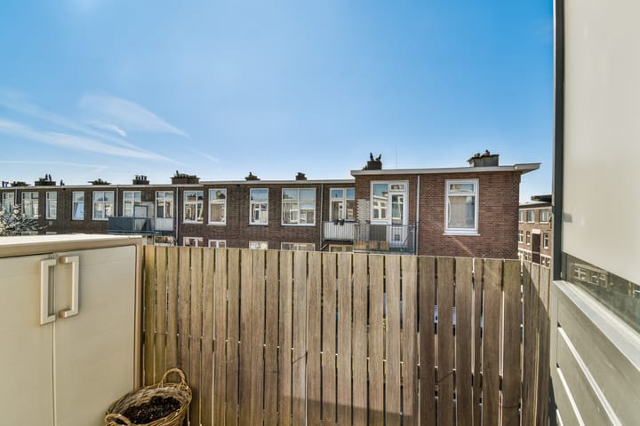 Foto 21 van Rhododendronstraat 140