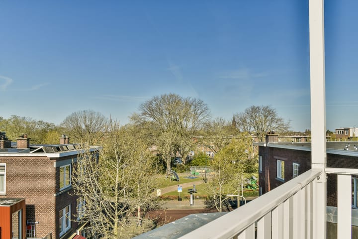 Foto 27 van Rhododendronstraat 140