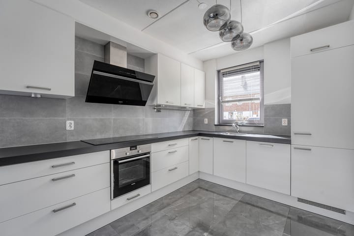 Foto 11 van Benthuislaan 26