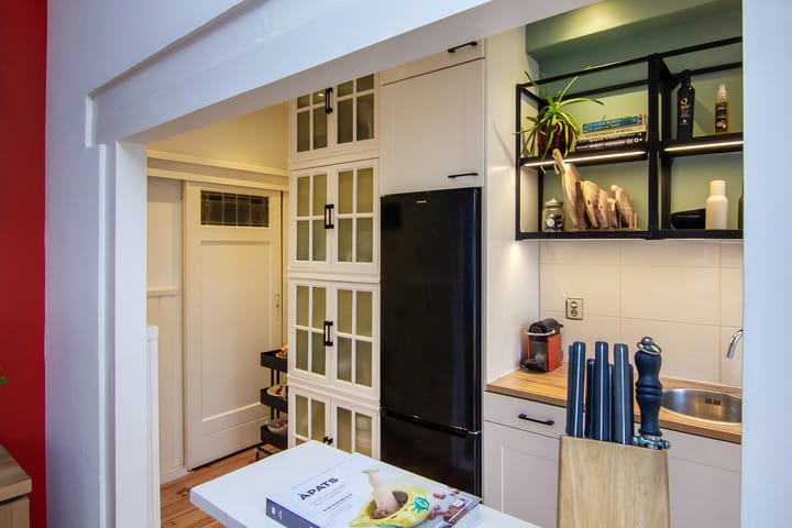 Photo 29 of Marsstraat 9