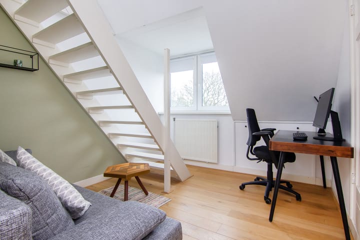 Photo 37 of Marsstraat 9