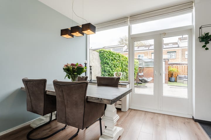 Foto 6 van Frans van Mierisstraat 15