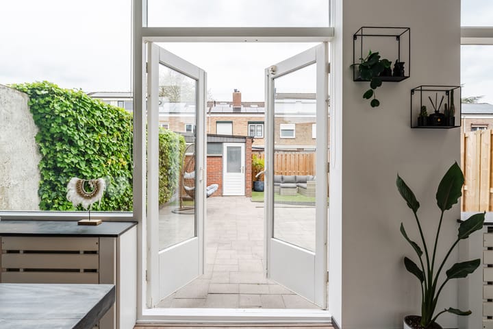 Foto 7 van Frans van Mierisstraat 15