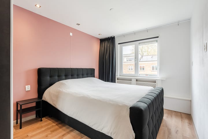 Foto 14 van Frans van Mierisstraat 15