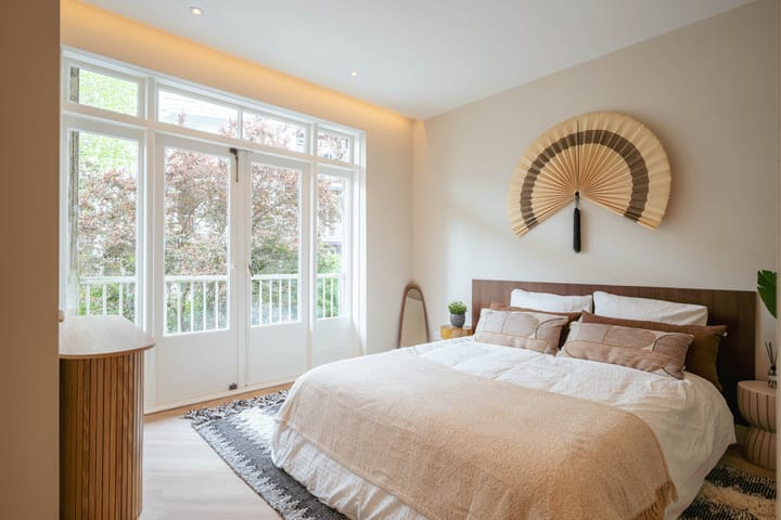 Photo 13 of Newtonstraat 93-B