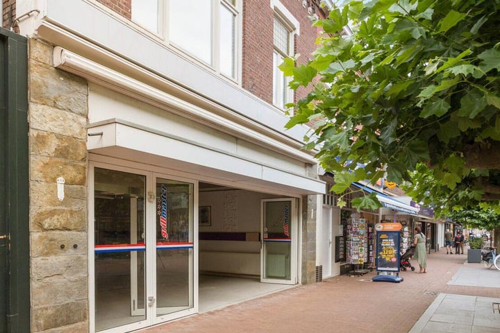 Ameidestraat 16, Helmond