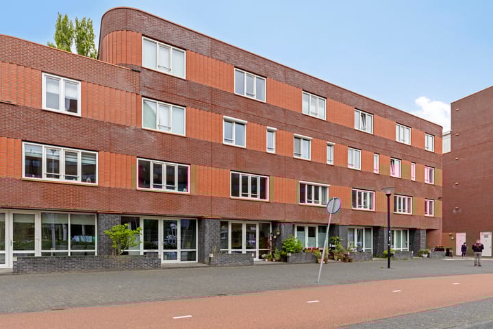 Foto 37 van Piet Mondriaanplein 187-L