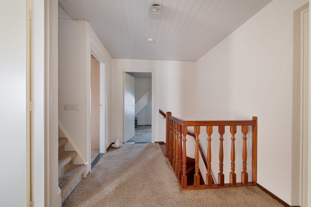 Photo 16 of Bernard van Damstraat 14